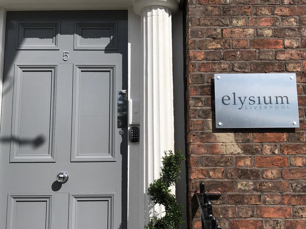 Elysium Liverpool Extérieur photo